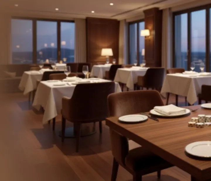 Elegancka sala restauracyjna De Hop B.V. w ciepłej, wieczornej atmosferze